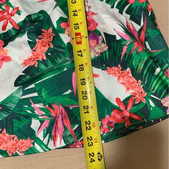 Victoria’s Secret tropical cami - Picture 5 of 5